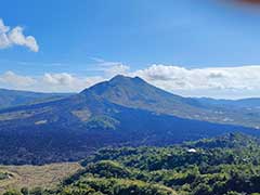 バトゥール山